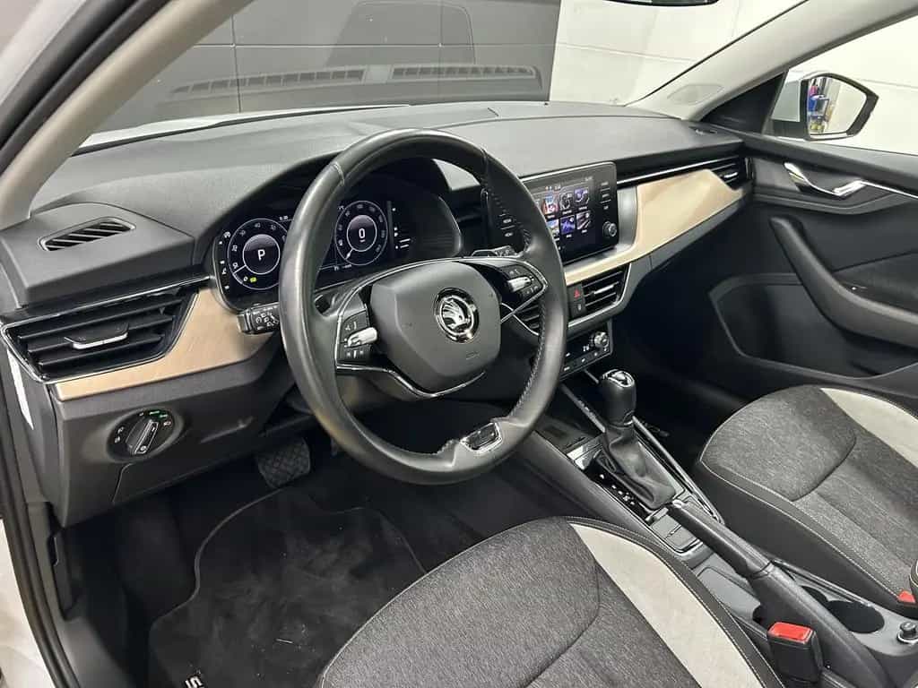 Skoda Scala LED+TEMP+KEYLESS+AMBIENTE+PANO+DAB+ISO+SHZ 07/2021-photo-7
