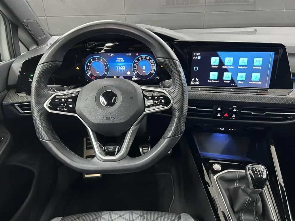 Volkswagen Golf R-Line ACC+Matrix+Pano+Ambiente+Keyless+DAB 10/2022-photo-11