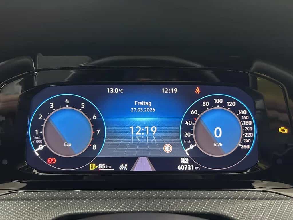 Volkswagen Golf R-Line ACC+Matrix+Pano+Ambiente+Keyless+DAB 10/2022-photo-18