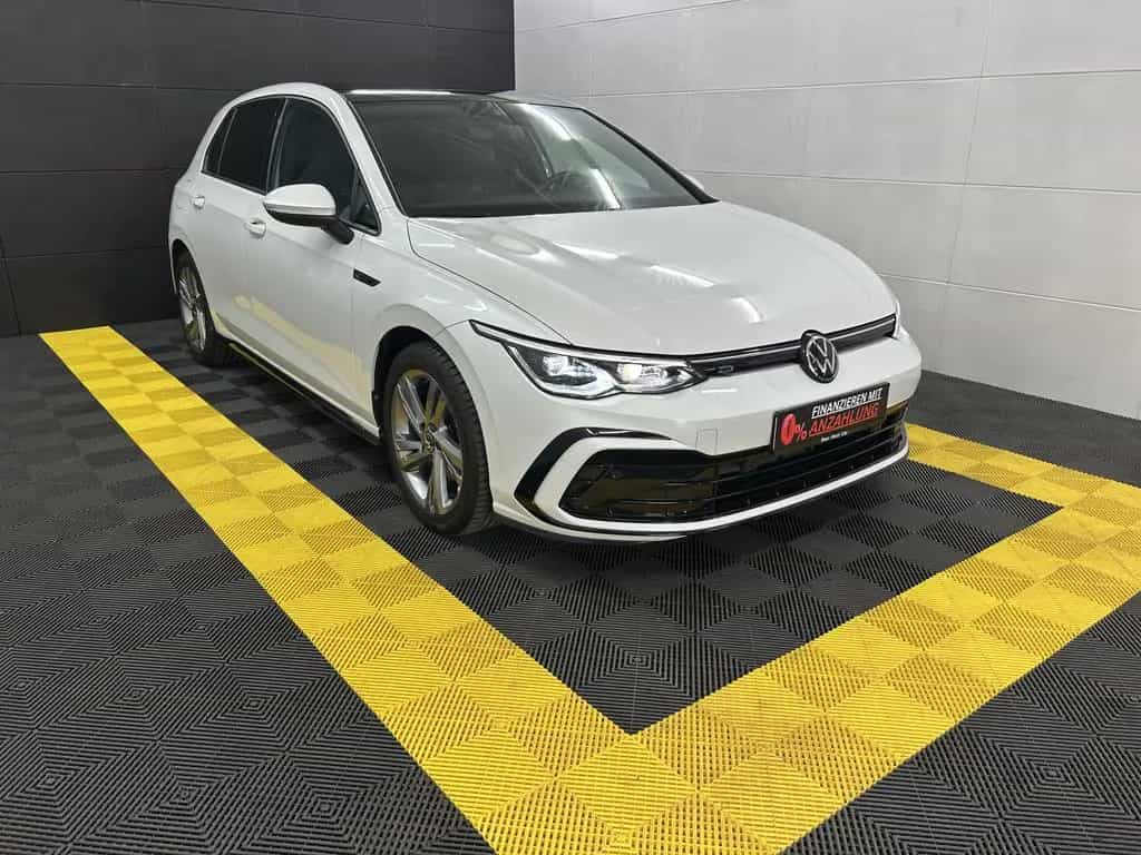 Volkswagen Golf R-Line ACC+Matrix+Pano+Ambiente+Keyless+DAB 10/2022-photo-2