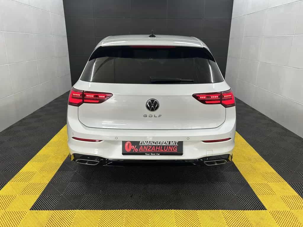 Volkswagen Golf R-Line ACC+Matrix+Pano+Ambiente+Keyless+DAB 10/2022-photo-5