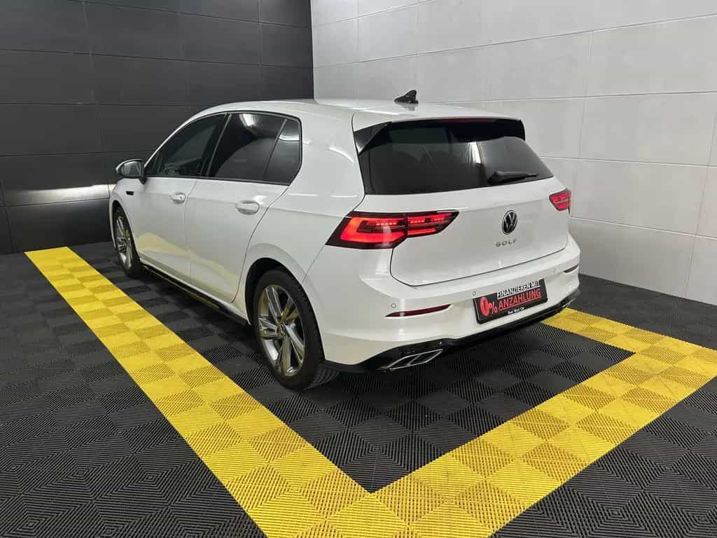 Volkswagen Golf R-Line ACC+Matrix+Pano+Ambiente+Keyless+DAB 10/2022-photo-6