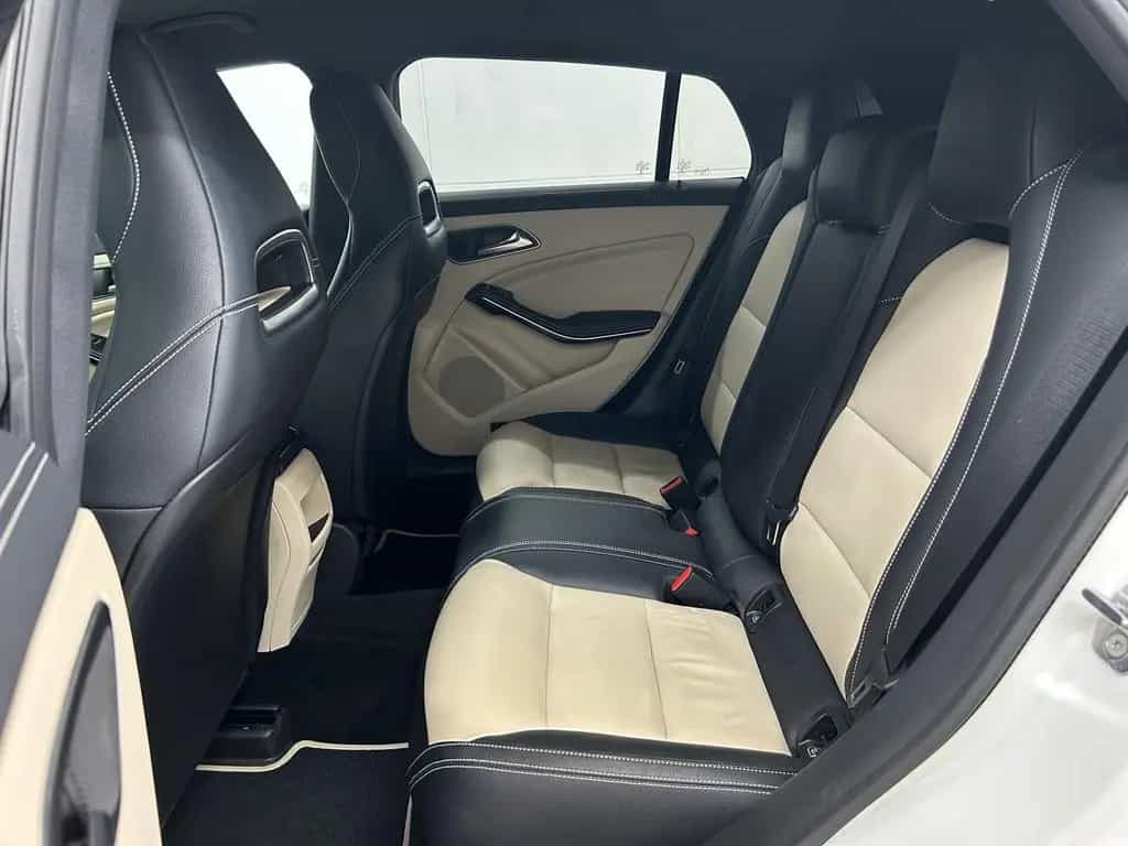 Mercedes-Benz CLA 220 Shooting Brake 4Matic ACC+LED+Leder+SHZ 04/2018-photo-17