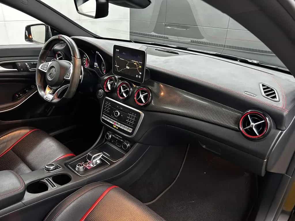 Mercedes-Benz CLA 45 AMG Shooting Brake 4Matic+Pano+H&K+Memory 02/2019-photo-10