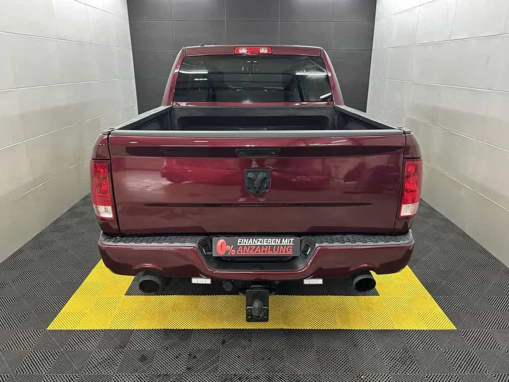 Dodge RAM 1500 CrewCab 5.7L V8 HEMI 6 Sitze+AHK+Kam+BT 07/2017-photo-5