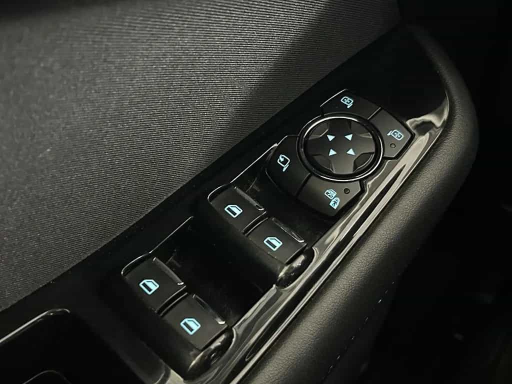 Ford S-Max Titanium 7 Sitzer+Kamera+Temp+DAB+Keyless 03/2018-photo-28