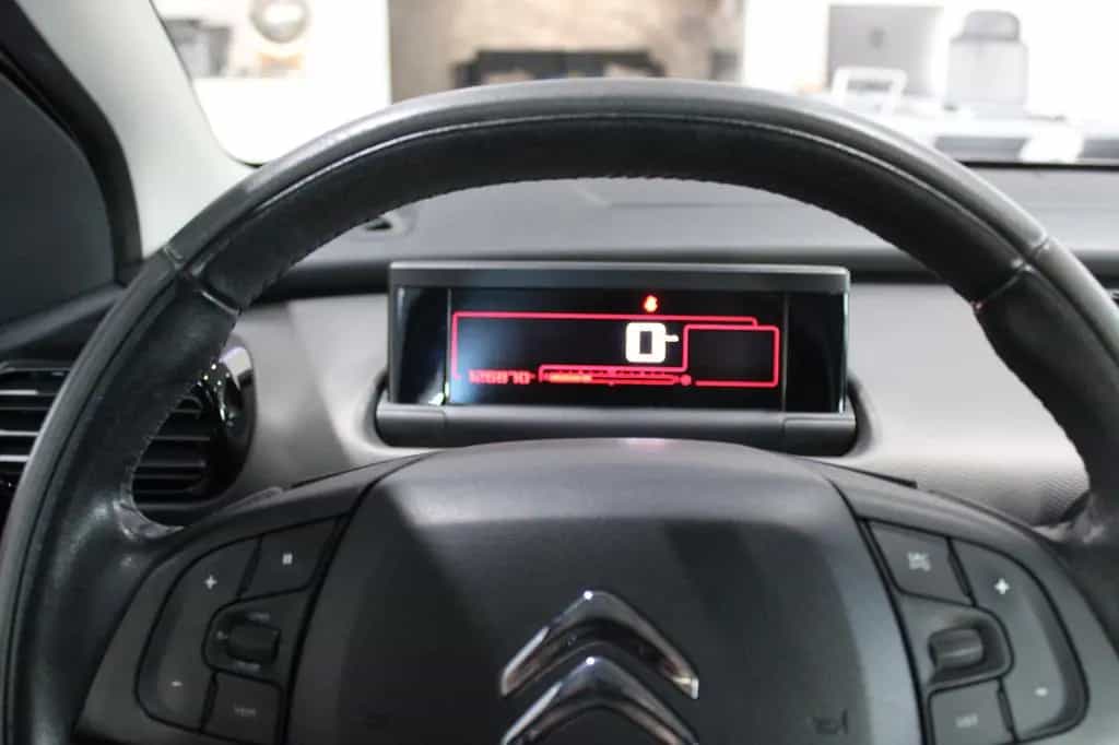 Citroën C4 Cactus PureTech 110 S&S Feel *EURO 6*II.HAND 10/2015-photo-8
