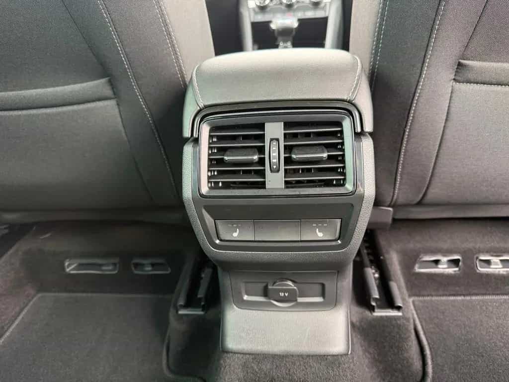 Skoda Karoq Sportline 1.5 TSI DSG Navi 4xSitzheiz 07/2021-photo-29