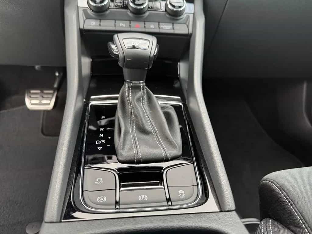 Skoda Karoq Sportline 1.5 TSI DSG Navi 4xSitzheiz 07/2021-photo-8