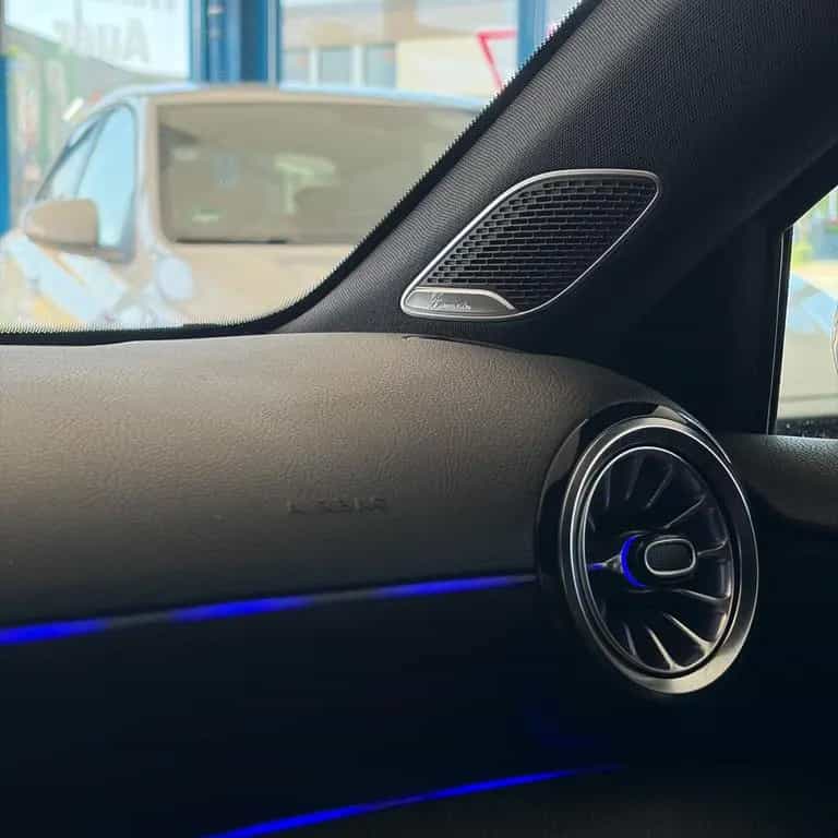 Mercedes-Benz A 35 AMG 4Matic *MBUX-BURMESTER-360-ACC* 02/2021-photo-11