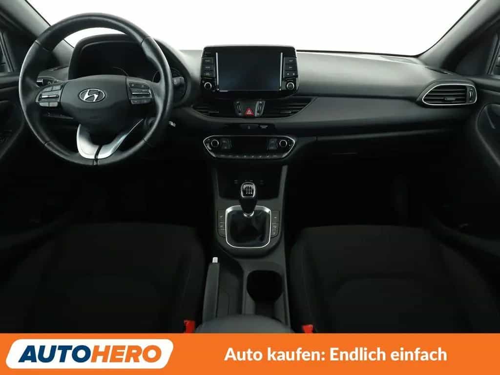 Hyundai i30 1.0 TGDI Passion +*NAVI*TEMPO*CAM*PDC*SHZ* 02/2018-photo-11