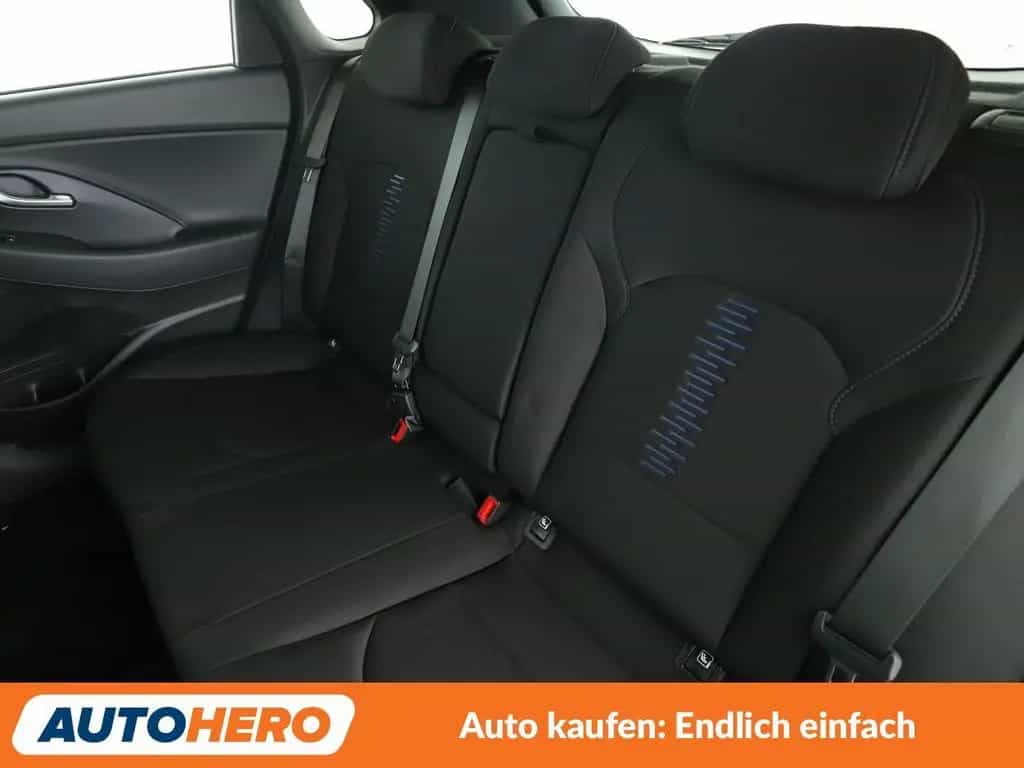 Hyundai i30 1.0 TGDI Passion +*NAVI*TEMPO*CAM*PDC*SHZ* 02/2018-photo-13