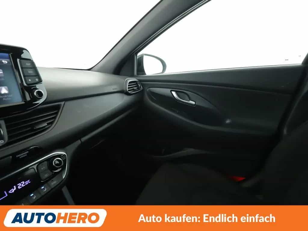 Hyundai i30 1.0 TGDI Passion +*NAVI*TEMPO*CAM*PDC*SHZ* 02/2018-photo-25