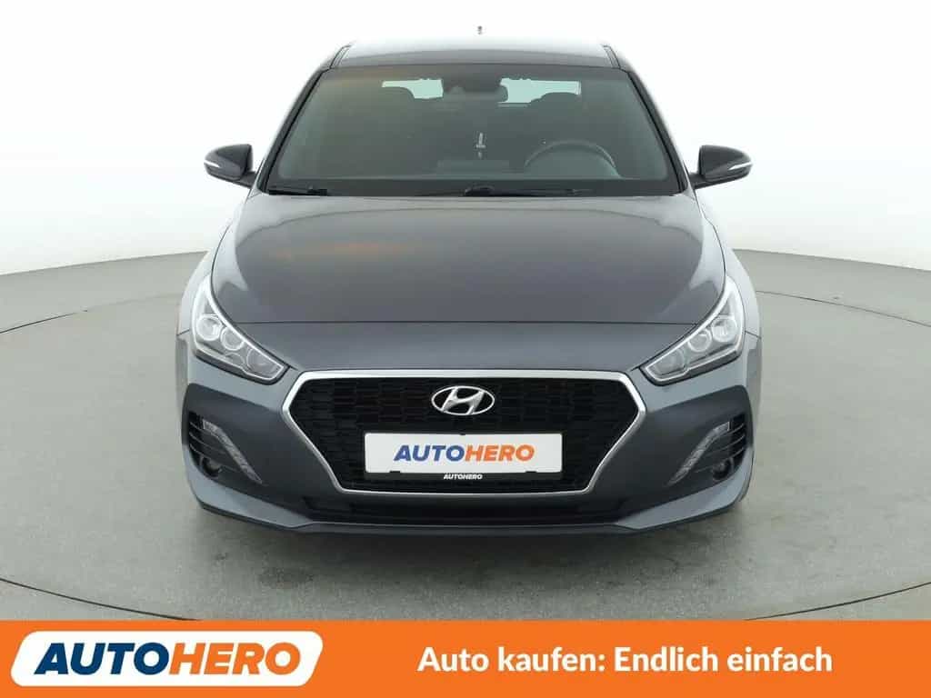 Hyundai i30 1.0 TGDI Passion +*NAVI*TEMPO*CAM*PDC*SHZ* 02/2018-photo-8