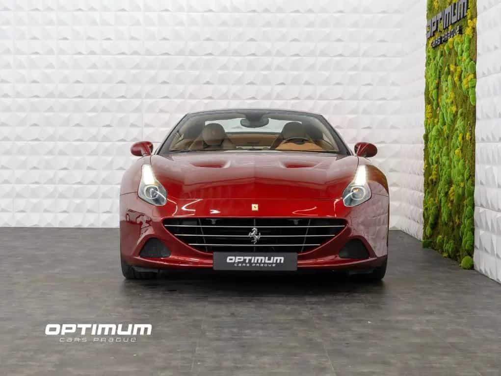 Ferrari California 3.9 V8 T 4-Sitzer | IN STOCK 04/2015-photo-2