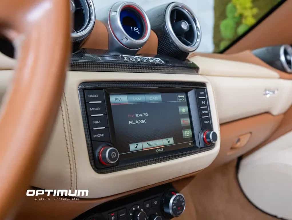 Ferrari California 3.9 V8 T 4-Sitzer | IN STOCK 04/2015-photo-36