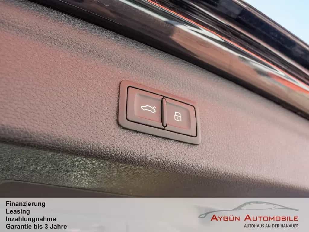 Audi Q3 35 TDI S line Navi / Business Paket 03/2021-photo-20