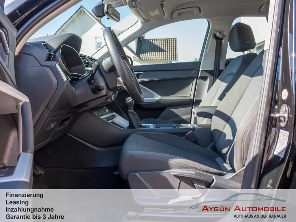 Audi Q3 35 TDI S line Navi / Business Paket 03/2021-photo-8