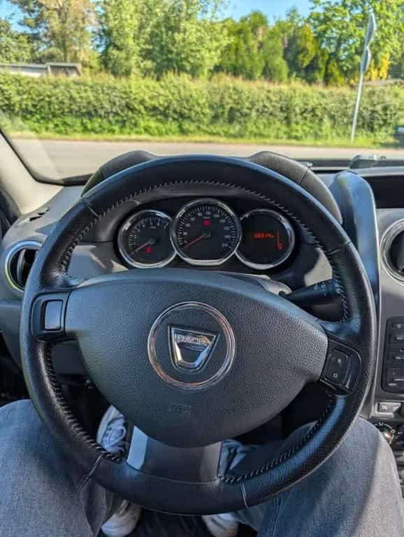 Dacia Duster 1.6 SCe 115 4x2 Lauréate Lauréate 05/2017-photo-10