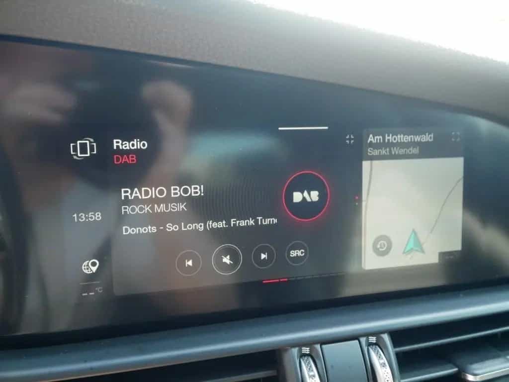Alfa Romeo Giulia VELOCE 2.0 TURBO 16V 280 PS AT TECHNOLOGI 11/2024-photo-24