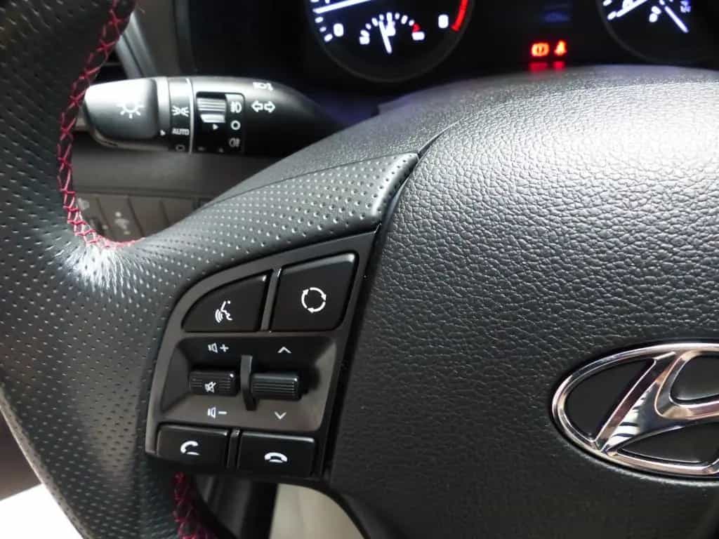 Hyundai TUCSON N-Line 2WD AHK+el.Panodach+Navi+LED+Cam 12/2021-photo-20