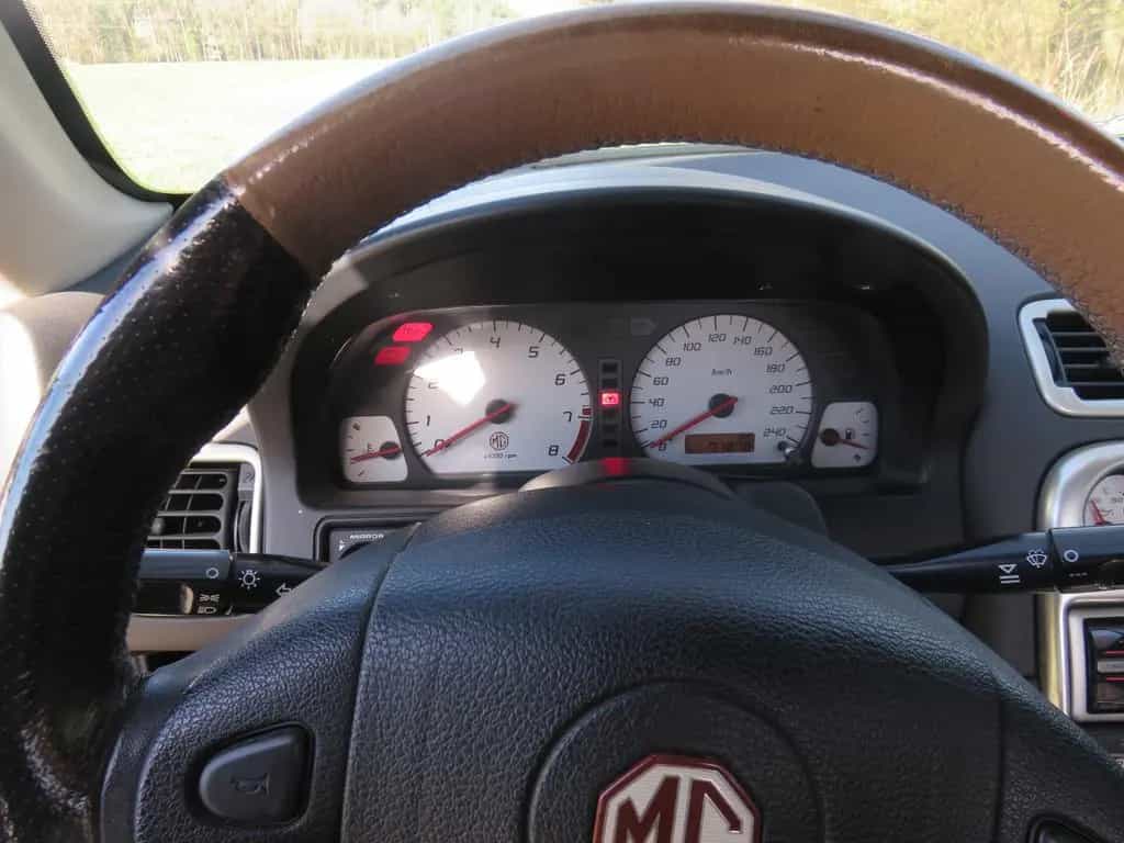 MG MGF 1.8i VVC 107kW VVC 06/2000-photo-8