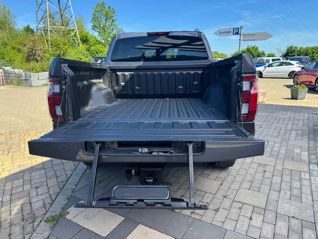 Foton 4 Ultra Pickup 4WD,AT,Leder/ inkl. Anhängerkuppl 04/2026-photo-9