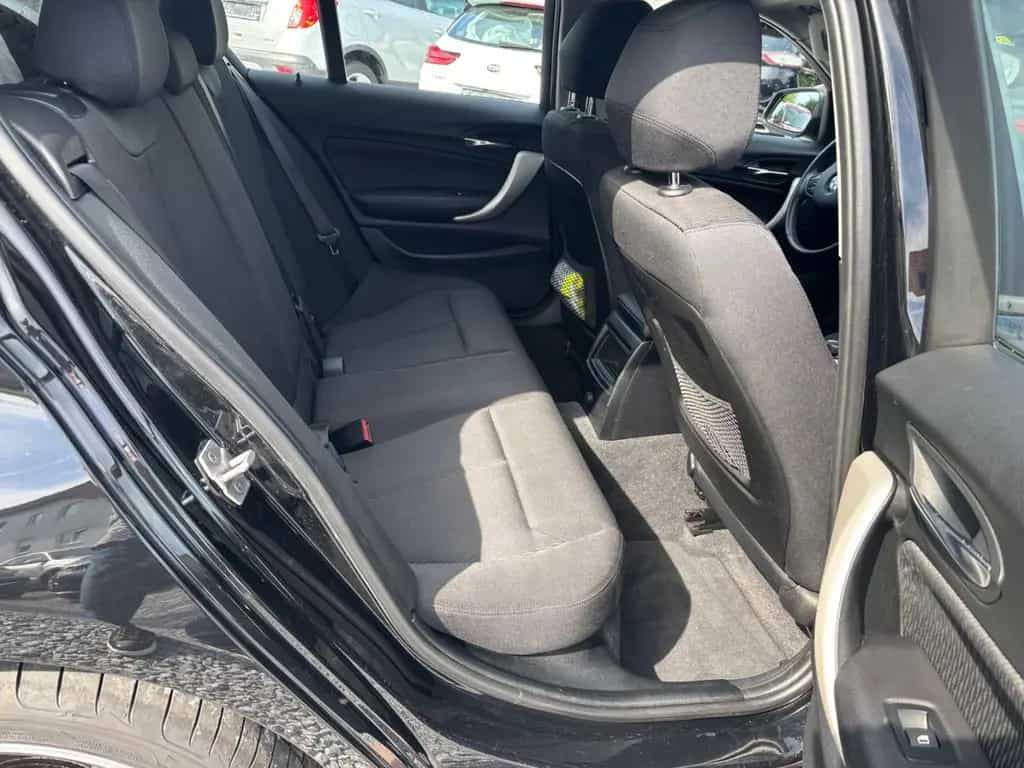 BMW 118 i Advantage*LED*SHZ*AHK*PDC*KAMERA 02/2018-photo-18