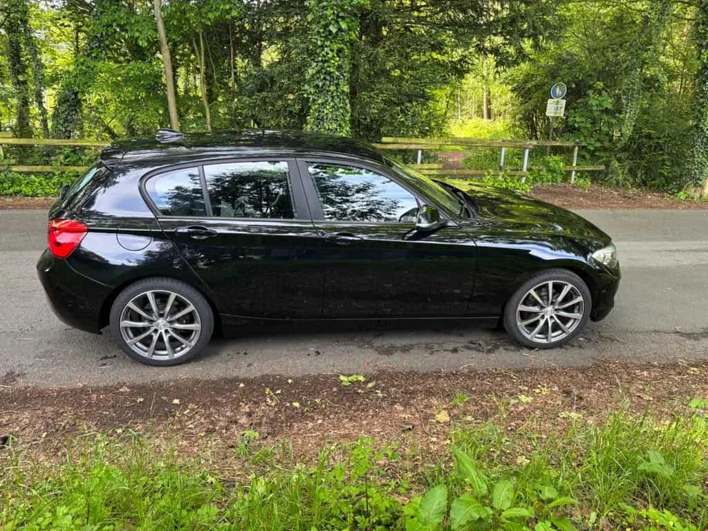 BMW 118 i Advantage*LED*SHZ*AHK*PDC*KAMERA 02/2018-photo-7