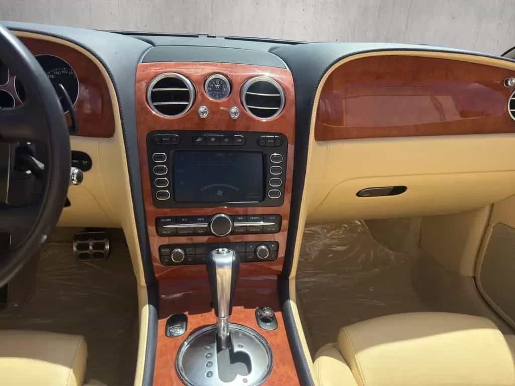 Bentley Continental GTC W12 05/2008-photo-13