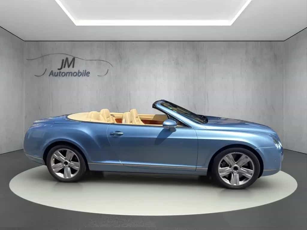 Bentley Continental GTC W12 05/2008-photo-7