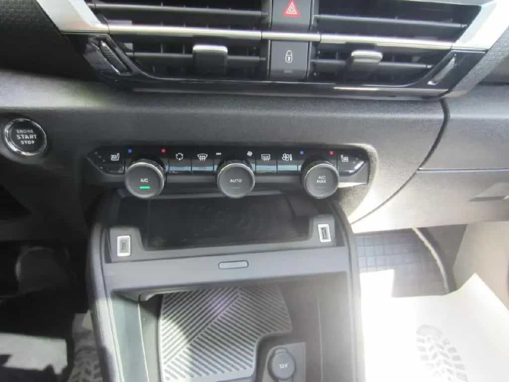 Citroën C4 Max 04/2024-photo-15