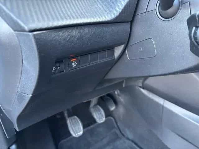 Peugeot 208 Allure Pack 100 +Klima+SHZ+Kamera+ 05/2023-photo-8