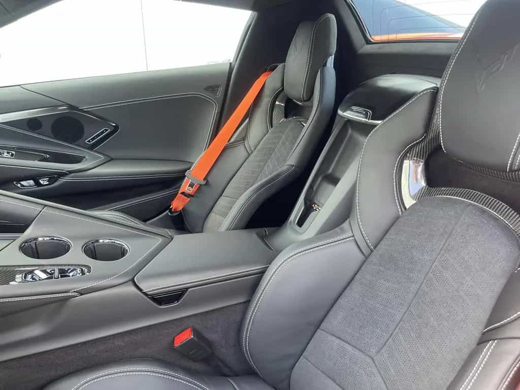 Corvette C8 Convertible/MJ 2026 null-photo-10