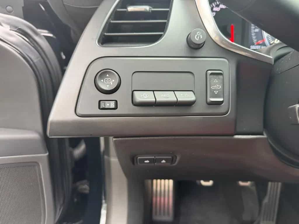 Corvette Z06 C7 Cabrio Schalter Unfallfrei Sportpaket HUD 07/2016-photo-17