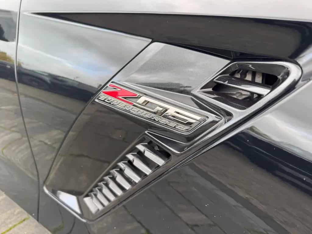 Corvette Z06 C7 Cabrio Schalter Unfallfrei Sportpaket HUD 07/2016-photo-8