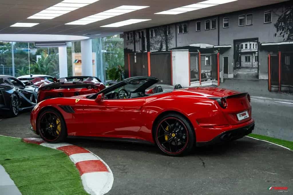 Ferrari California T *TURBOCHARGED PERFORMANCE UPGRADE* 04/2017-photo-9
