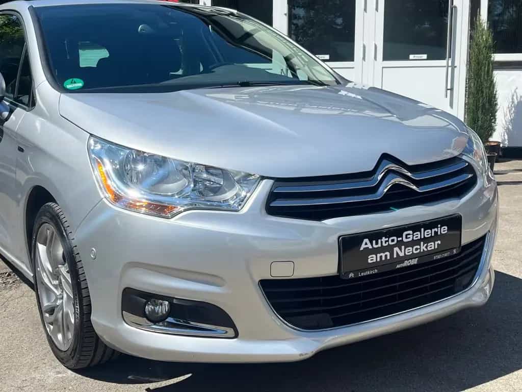 Citroën C4 Lim. Exclusive 1.6 Klimaauto NAVI PDC Tempo 07/2014-photo-2