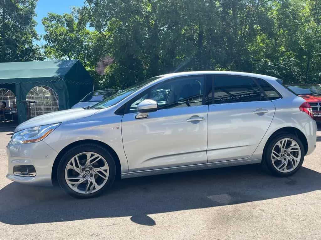 Citroën C4 Lim. Exclusive 1.6 Klimaauto NAVI PDC Tempo 07/2014-photo-4