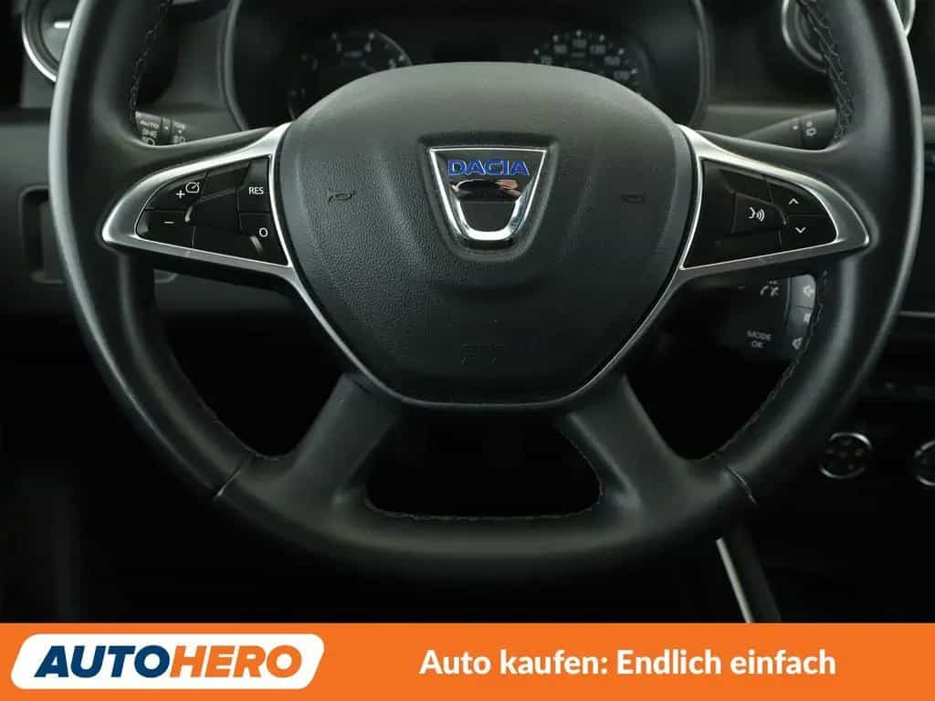 Dacia Duster 1.6 SCe Prestige 4x4*NAVI*TEMPO*CAM*PDC* 08/2019-photo-18