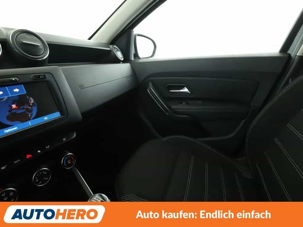 Dacia Duster 1.6 SCe Prestige 4x4*NAVI*TEMPO*CAM*PDC* 08/2019-photo-25
