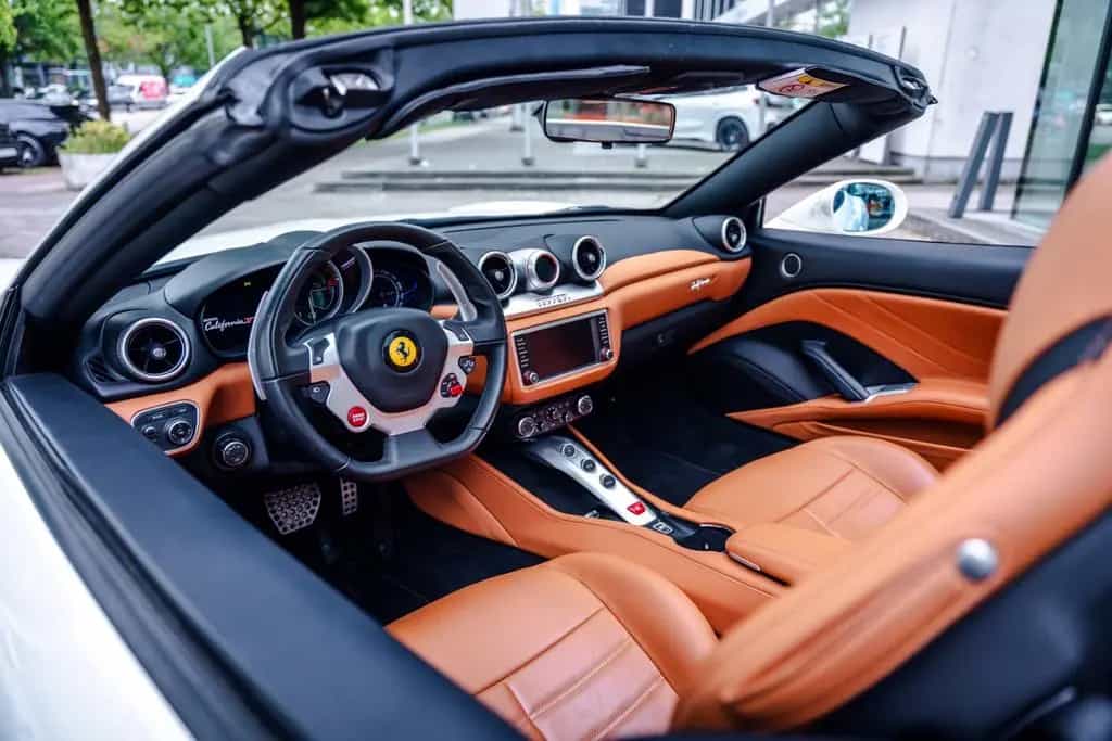 Ferrari California T *deutsch*2.Hand*Historie* 03/2015-photo-10