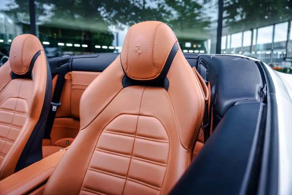 Ferrari California T *deutsch*2.Hand*Historie* 03/2015-photo-17
