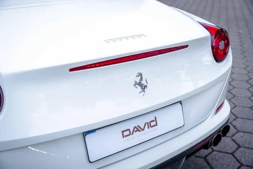 Ferrari California T *deutsch*2.Hand*Historie* 03/2015-photo-27