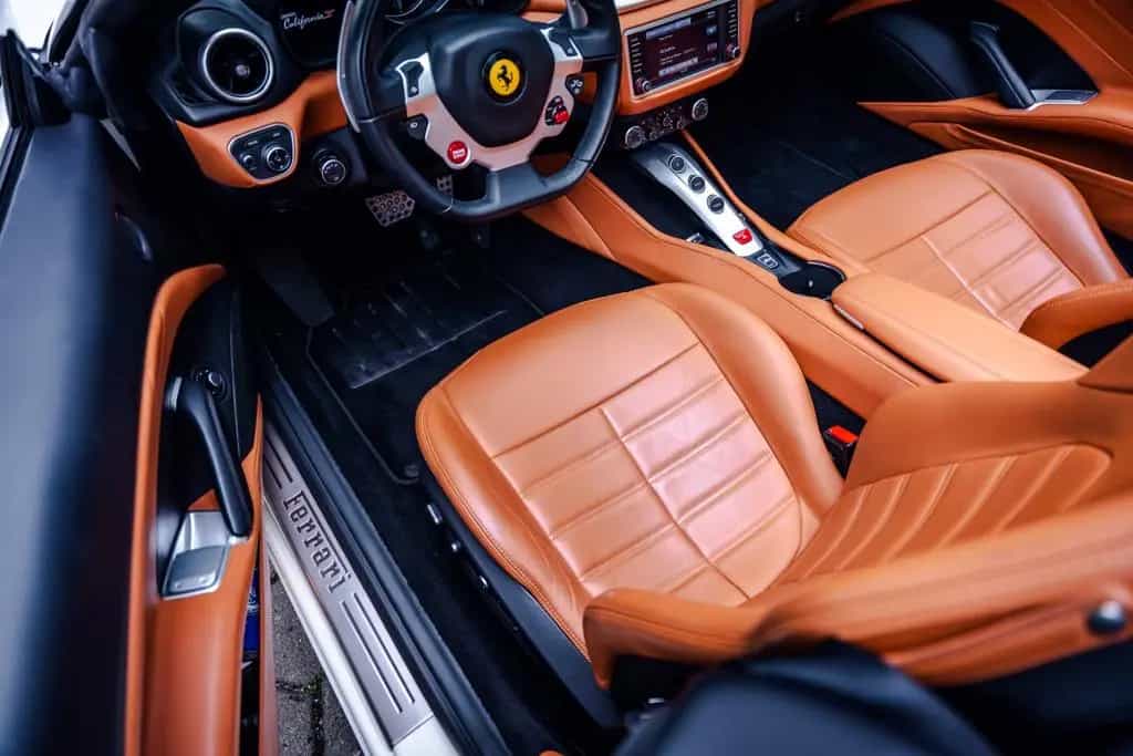 Ferrari California T *deutsch*2.Hand*Historie* 03/2015-photo-7