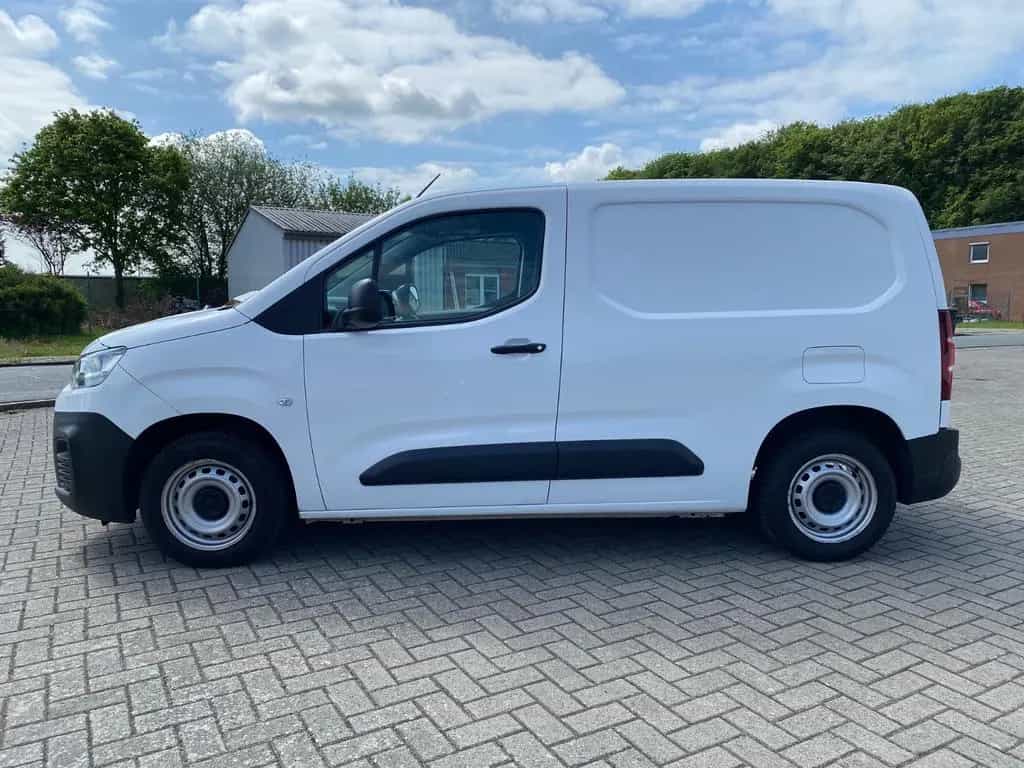 Citroën Berlingo Kasten Club M/L1 Klima 1,2 AHK MwSt 12/2019-photo-1