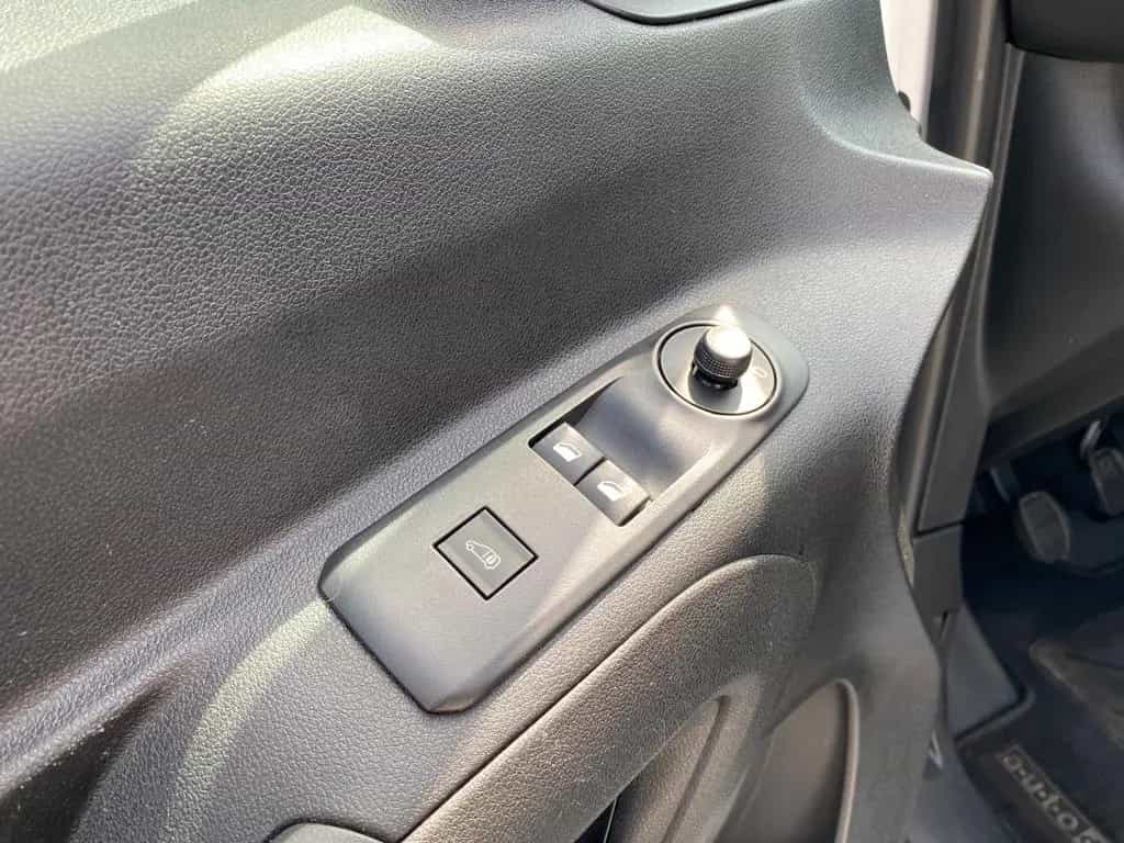 Citroën Berlingo Kasten Club M/L1 Klima 1,2 AHK MwSt 12/2019-photo-17