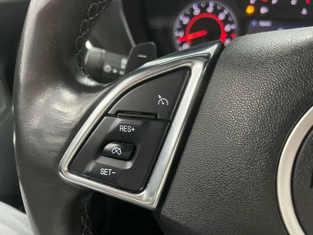 Chevrolet Camaro SS *6,2l V8 /2SS/Aut/ Apple* 04/2023-photo-15