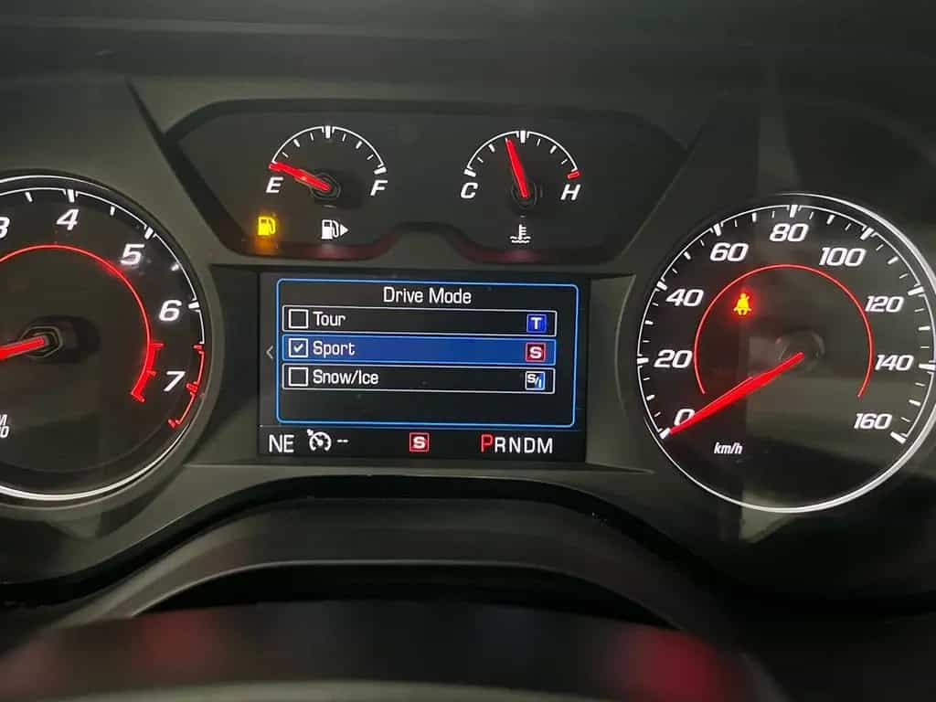 Chevrolet Camaro SS *6,2l V8 /2SS/Aut/ Apple* 04/2023-photo-17