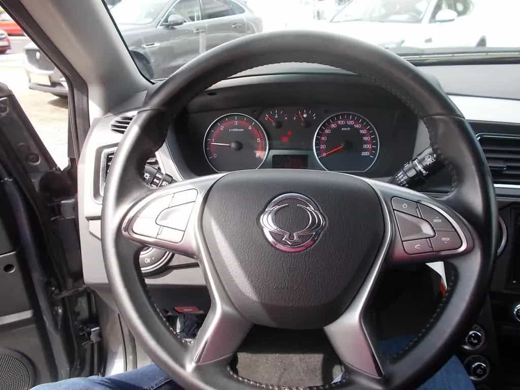 Ssangyong Actyon Sports Sapphire 4WD, AHK, zus.Winterräder 05/2016-photo-22